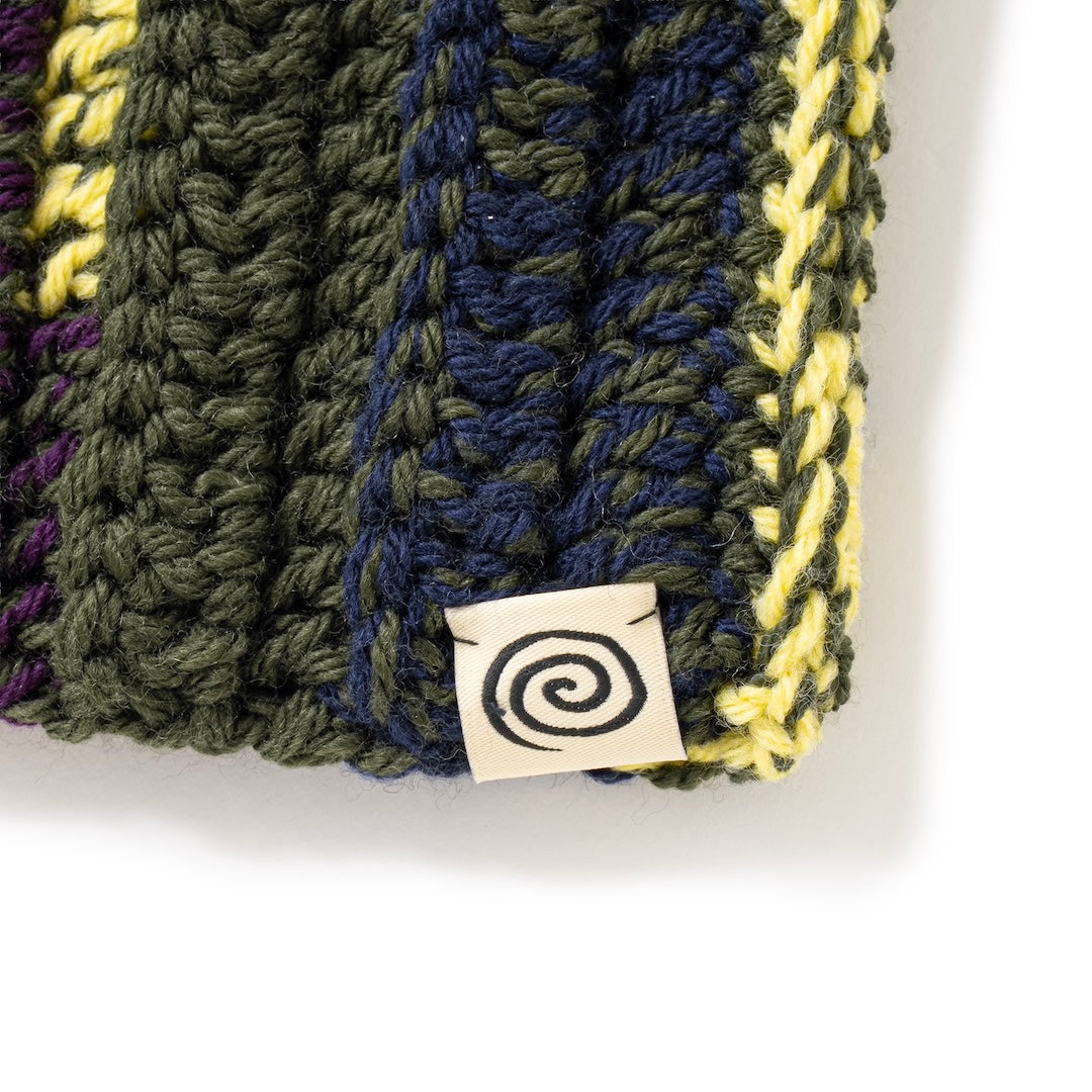 Hand-knitted Neck Warmer (NAVY MIX)
