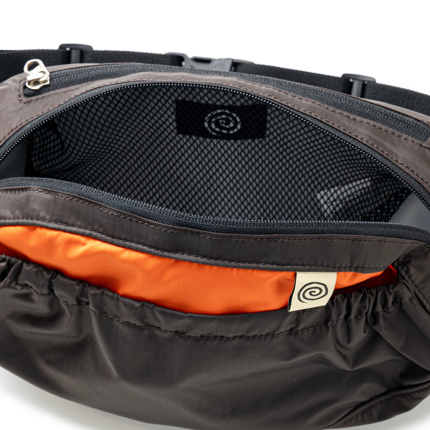 Nylon Two-tone Waist Bag (BROWN)